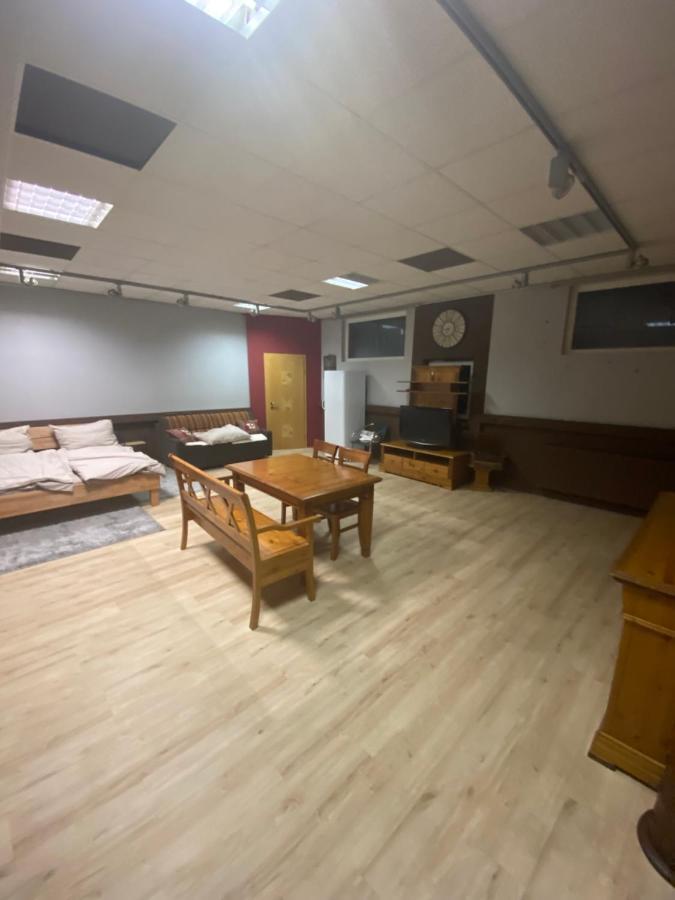 Nous Cafe & Restaurant Hotel Krumnussbaum Kültér fotó